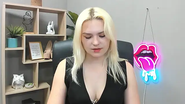SweetLilyxo online show from 26, 5, 2026
