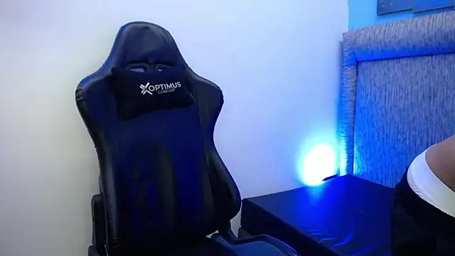 The twinks  online show from 1, 3, 2026