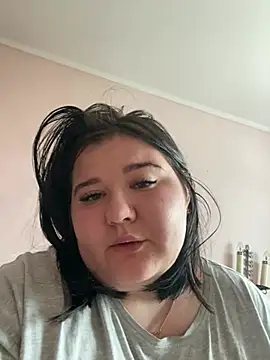 AngelKiras online show from 6, 2, 2026