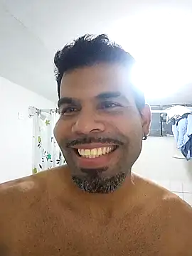 Snapshot of thom_1 chatting on 6, 2, 2026 thom 1 online show from 6, 2, 2026