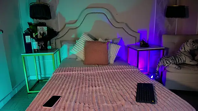 niicole garner online show from 22, 5, 2026