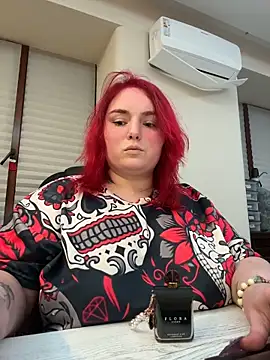 Esteri Moon online show from 15, 2, 2026