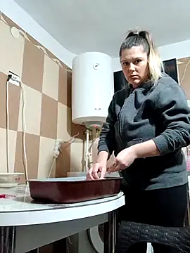 Valentino19999 online show from 7, 2, 2026