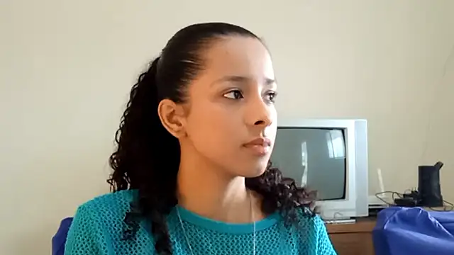 Snapshot of KayleenStoyanoff chatting on 9, 2, 2026 KayleenStoyanoff online show from 9, 2, 2026