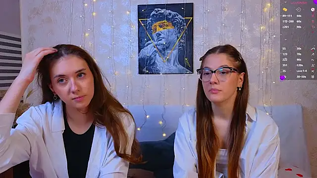 MelanieTwice online show from 18, 2, 2026