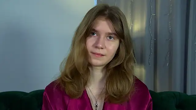 Snapshot of MilaMaelis chatting on 11, 4, 2026 MilaMaelis online show from 11, 4, 2026