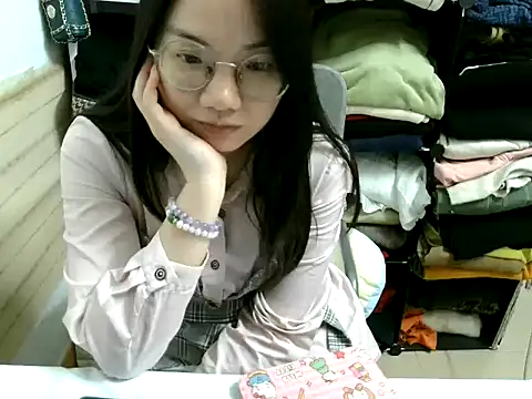 xiaoxiaowan11 online show from 3, 3, 2026