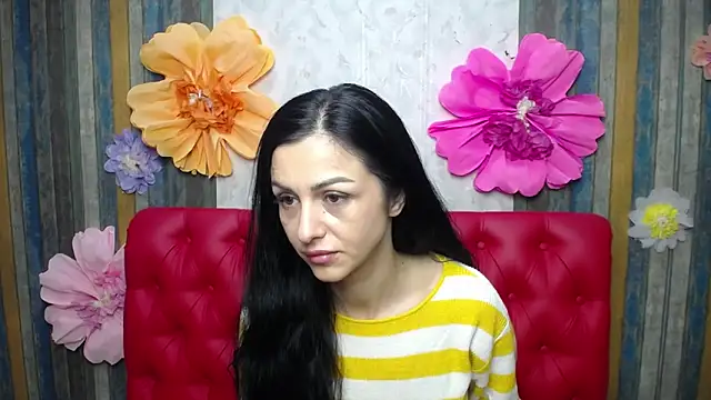 EvaClarkk online show from 15, 4, 2026