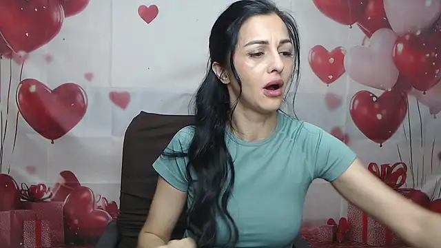 EvaClarkk online show from 27, 5, 2026