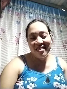 Snapshot of May_Bombs chatting on 18, 2, 2026 May Bombs online show from 18, 2, 2026