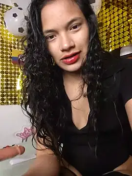 Snapshot of Julieta_Parker chatting on 14, 6, 2026 Julieta Parker online show from 14, 6, 2026