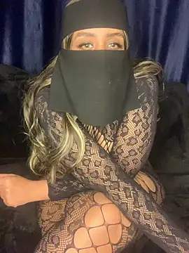 Snapshot of Arab_Honey chatting on 23, 6, 2026 Arab Honey online show from 23, 6, 2026