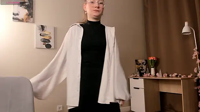 Snapshot of VictorMencia chatting on 19, 2, 2026 VictorMencia online show from 19, 2, 2026