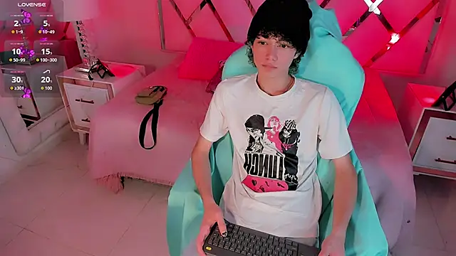 Snapshot of thanier_18 chatting on 18, 2, 2026 thanier 18 online show from 18, 2, 2026