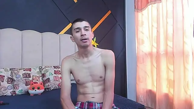 Snapshot of MiaANDrony chatting on 25, 2, 2026 MiaANDrony online show from 25, 2, 2026