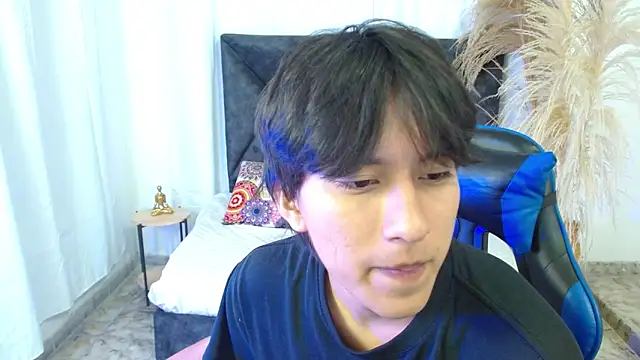 nikoo 18 online show from 25, 2, 2026