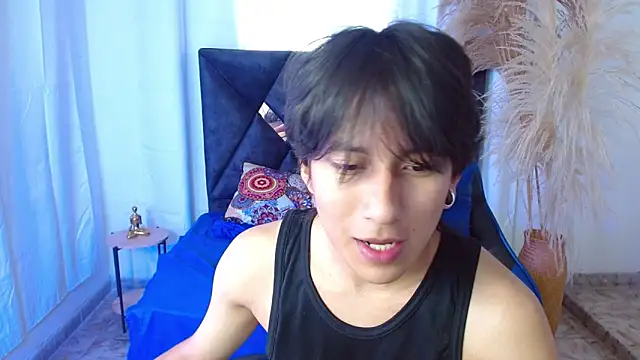 nikoo 18 online show from 13, 4, 2026