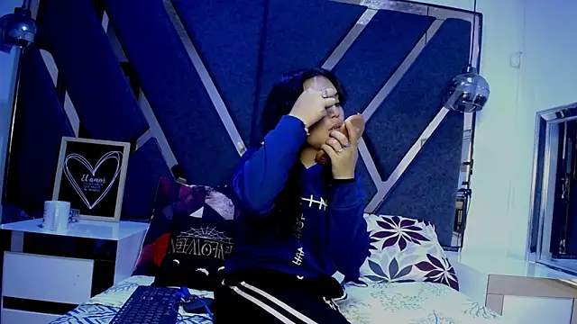 Snapshot of Maggyx chatting on 9, 6, 2026 Maggyx online show from 9, 6, 2026