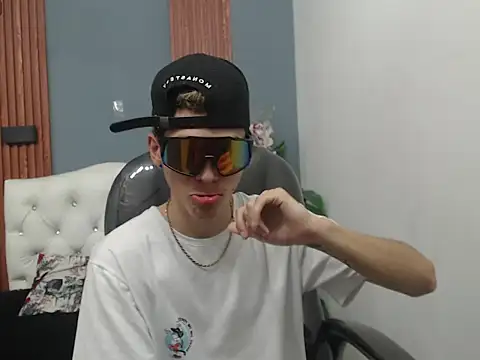 Asher costa online show from 7, 3, 2026