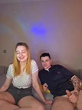 Snapshot of ToxyFoxyy chatting on 9, 2, 2026 ToxyFoxyy online show from 9, 2, 2026