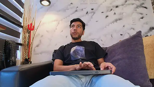 Max Hornye online show from 24, 2, 2026