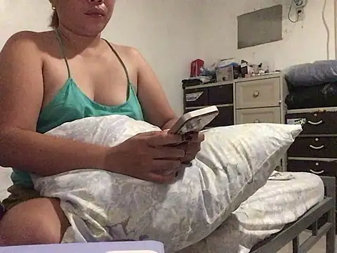 lady candy85 online show from 9, 2, 2026