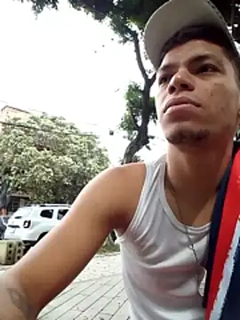 Andres sant  online show from 11, 4, 2026