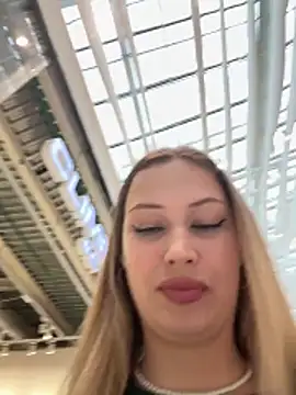 blonde exe online show from 11, 6, 2026