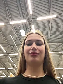 blonde exe online show from 21, 6, 2026
