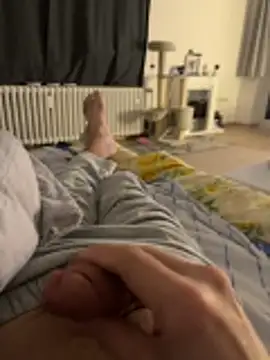 ManuelCervantes1972 online show from 5, 2, 2026