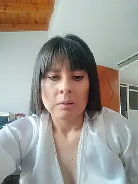 Lyonette reading1 online show from 6, 3, 2026