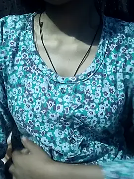 Sexy-Raziya69 online show from 5, 2, 2026