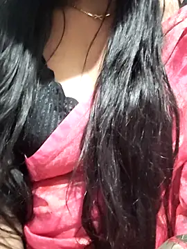 Sexy-Raziya69 online show from 14, 4, 2026