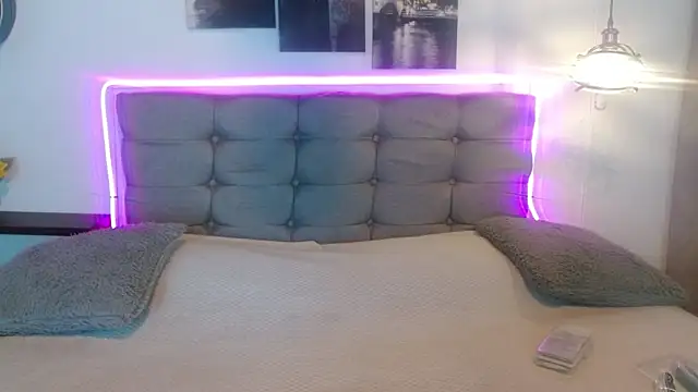 Snapshot of andreea_xx chatting on 27, 2, 2026 andreea xx online show from 27, 2, 2026