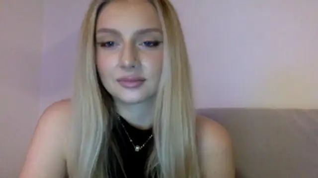 Snapshot of MayaWetDream chatting on 18, 2, 2026 MayaWetDream online show from 18, 2, 2026