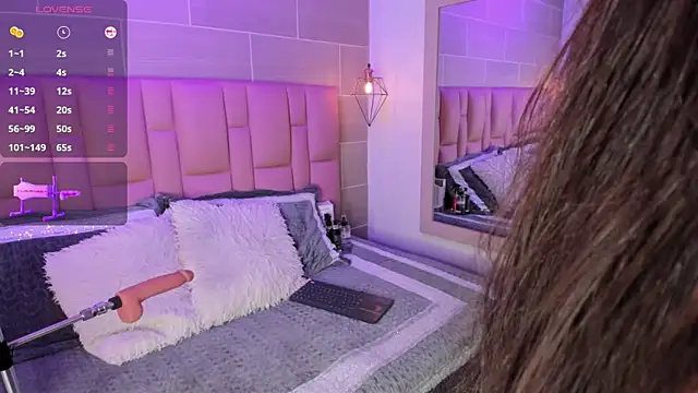 Naomi-Thompson online show from 28, 2, 2026