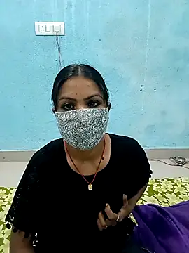 Snapshot of hotcoolcool2 chatting on 16, 3, 2026 hotcoolcool2 online show from 16, 3, 2026