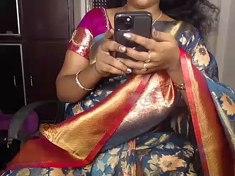 VixenNandhu online show from 30, 7, 2026
