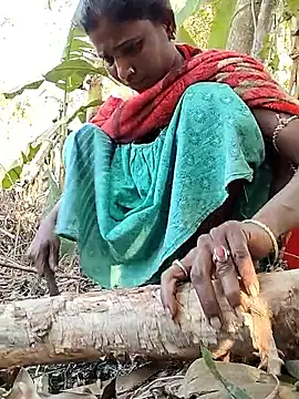 Snapshot of Sweet-runi chatting on 10, 2, 2026 Sweet-runi online show from 10, 2, 2026