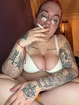 Snapshot of Diablita13 chatting on 5, 3, 2026 Diablita13 online show from 5, 3, 2026