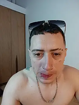 Snapshot of Emmanuel_Lust chatting on 14, 2, 2026 Emmanuel Lust online show from 14, 2, 2026