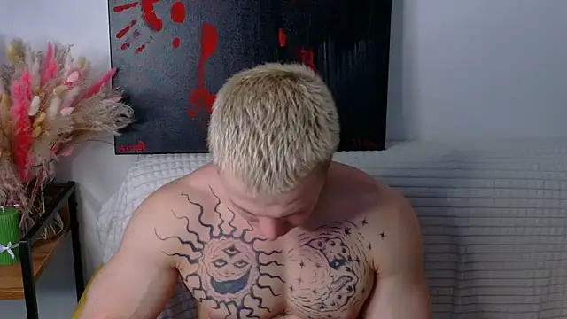 Snapshot of SterlingNoir chatting on 19, 2, 2026 SterlingNoir online show from 19, 2, 2026