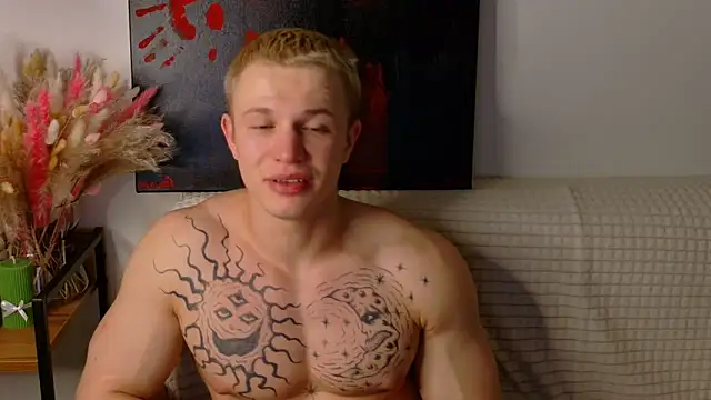 Snapshot of SterlingNoir chatting on 19, 2, 2026 SterlingNoir online show from 19, 2, 2026