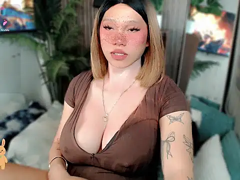 Kelly Mckinney online show from 10, 2, 2026