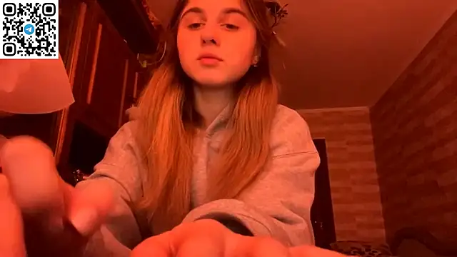 Snapshot of LovelySilk_63 chatting on 20, 2, 2026 LovelySilk 63 online show from 20, 2, 2026