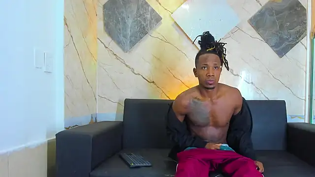 Snapshot of Jeanpieroo26 chatting on 6, 2, 2026 Jeanpieroo26 online show from 6, 2, 2026