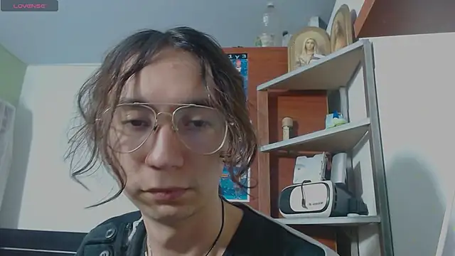 najimi uwu  online show from 25, 2, 2026