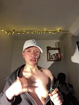 Snapshot of SimonMasseel chatting on 21, 2, 2026 SimonMasseel online show from 21, 2, 2026