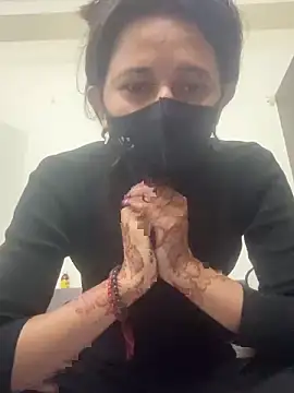 raavigirl online show from 5, 2, 2026