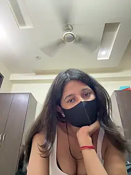 raavigirl online show from 27, 3, 2026